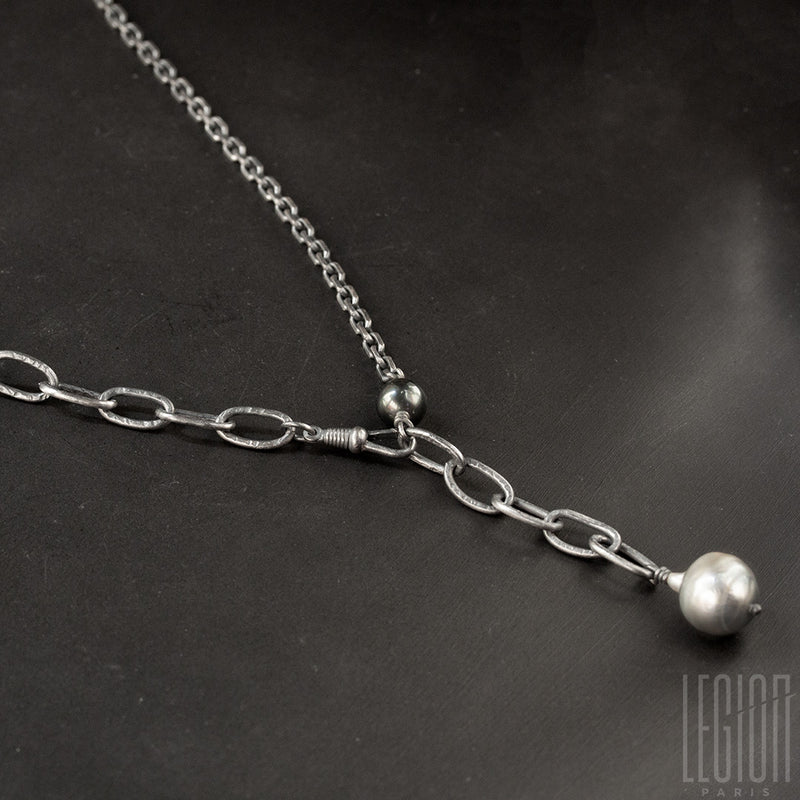 Unique necklace in black silver and Tahitian pearls