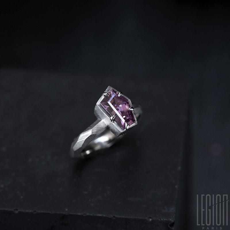 White gold ring with pink spinel