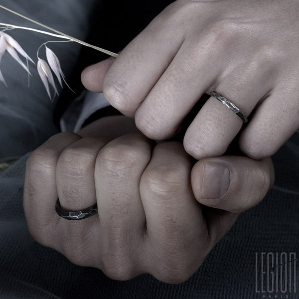Textured wedding rings in black silver 925/1000